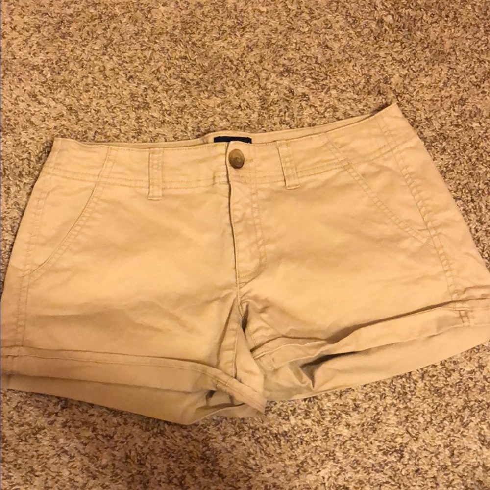 american eagle khaki shorts